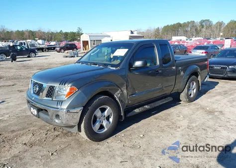 2005 Nissan Frontier Le из США, поврежденный, VIN 1N6AD06U85C435676
